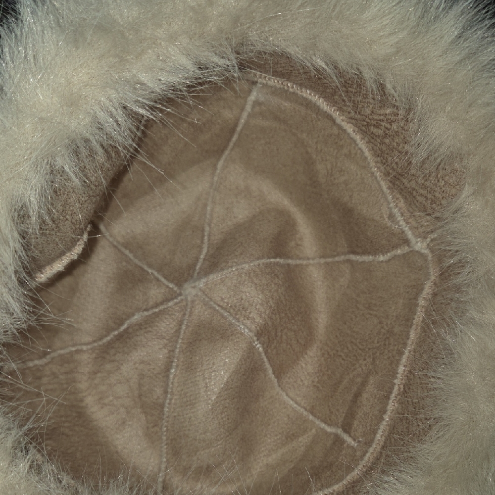 Elegant Cream Faux Fur Hat - Picture 2 of 2